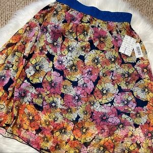 BNWT Lularoe Lola Size L